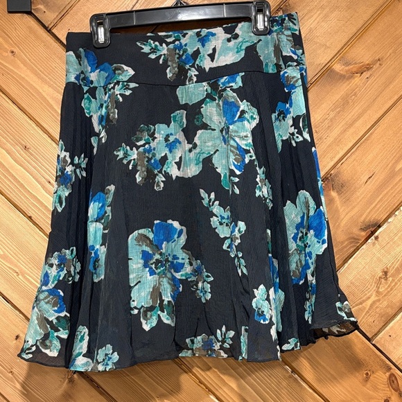 Ann Taylor Navy Floral Women's Skirt Size 4 - Picture 3 of 5